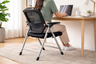 ergonomic folding chair